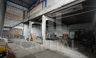 GUDANG SIAP PAKAI DI MAINROAD GADOBANGKONG PADALARANG BANDUNG BARAT