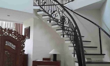 Dijual/disewakan Rumah Mewah Semi Furnish di Bogor Nirwana Residence BNR
