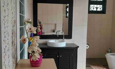 Dijual/disewakan Rumah Mewah Semi Furnish di Bogor Nirwana Residence BNR