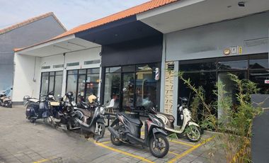Toko 1 Lantai di Pusat Pariwisata Disewakan, di Berawa Canggu Area