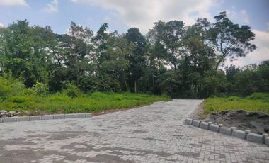 Tinggal 1 unit saja Tanah Kavling Terbaik di Kalasan Hanya 5 menit dari Akses Tol Kalasan