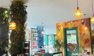 Over Kontrak Restoran Premium di Berawa, Canggu Area