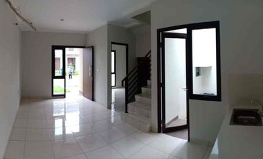 Jual Rumah Summarecon Bekasi Cluster Olive Residence Furnished Dekat Tol 2 KT