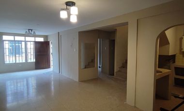 Casa con cuatro dormitorios en venta, Pradera 2