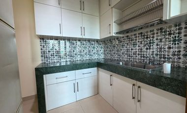 DIJUAL APT 4BR lantai 6, Pool View, di HAMPTON'S PARK, PONDOK INDAH