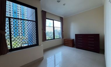 DIJUAL APT 4BR lantai 6, Pool View, di HAMPTON'S PARK, PONDOK INDAH