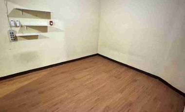 Rumah 1.5Lantai siap Huni strategis dekat pendongkelan cengkareng Jakarta Barat