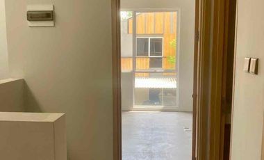 Jual Rumah Mazenta Residence 3 KT Masih Baru Nego