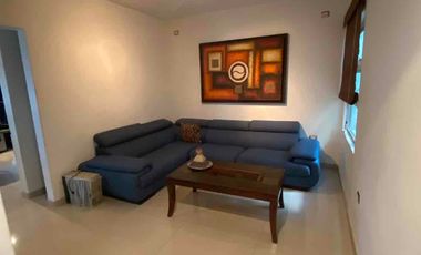 CASA EN VENTA ZONA TRES RÍOS con ELEVADOR y ALBERCA