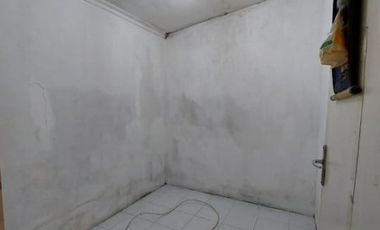 DIJUAL Rumah Tua Hitung Tanah di Daerah Gunung Batu Andir Kota Bandung