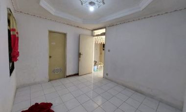 DIJUAL Rumah Tua Hitung Tanah di Daerah Gunung Batu Andir Kota Bandung