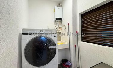 RENTA. Departamento amueblado en planta baja con 2 recámaras, El Nuevo Refugio