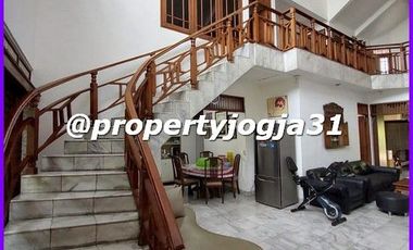 Rumah Strategis Umbulharjo Dekat Malioboro Mewah