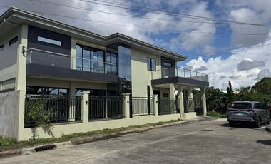 Modern 4BR House for Sale in Pacific Grand Villas Near CCLEX