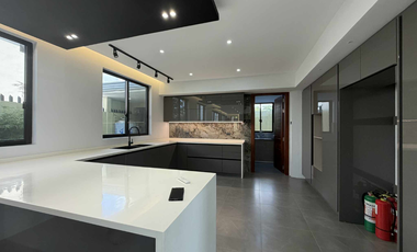 Modern 4BR House for Sale in Pacific Grand Villas Near CCLEX