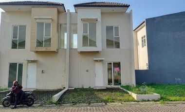 JUAL RUMAH LELANG BANK DI BUDURAN SIDOARJO (PERUM NEWTON PARK) – LELANG KPKNL
