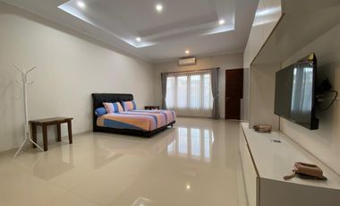 Homestay Muat Banyak Sewa satu Rumah Buat Liburan Keluarga Dekat Pakuwon Mall Jogja