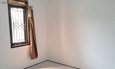 RUMAH BAGUS NYAMAN MINIMALIS MODERN SIAP HUNI DI TATAR BANYAK SUMBA KOTA BARU PARAHYANGAN KBP BANDUNG