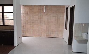 RUMAH BAGUS NYAMAN MINIMALIS MODERN SIAP HUNI DI TATAR BANYAK SUMBA KOTA BARU PARAHYANGAN KBP BANDUNG