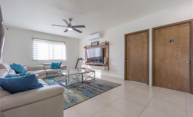 CASA EN VENTA EN LA COURÑA RESIDENCIAL