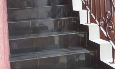 RUMAH BAGUS MINIMALIS MODERN 3 LANTAI FULL FURNISHED SIAP HUNI DI PONDOK HIJAU BANDUNG