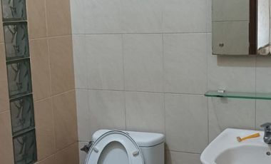 RUMAH BAGUS MINIMALIS MODERN 3 LANTAI FULL FURNISHED SIAP HUNI DI PONDOK HIJAU BANDUNG