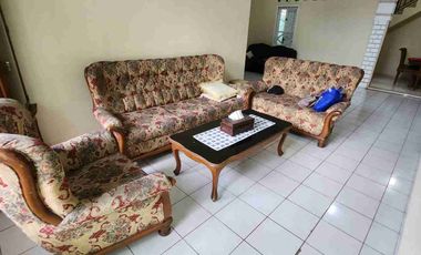 Dijual Cepat Rumah Siap Huni Luas 310m² di Cikarang Baru Bekasi