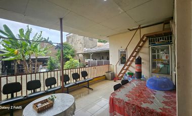 Disewakan Cepat Rumah Bonus tempat usaha di Pinang Dekat pasar bengkok , Tangerang
