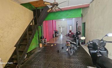 Disewakan Cepat Rumah Bonus tempat usaha di Pinang Dekat pasar bengkok , Tangerang