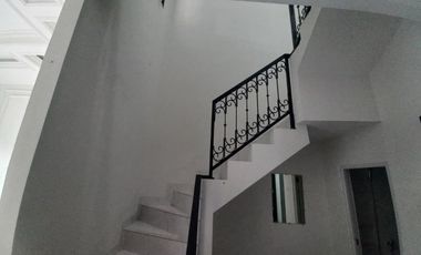 Jual Over Kredit 2LT dkt Alun alun GDC Depok 98JT di Qonita 41 Residence