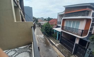 Jual Over Kredit 2LT dkt Alun alun GDC Depok 98JT di Qonita 41 Residence