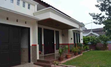 Jual Cepat Rumah Eksklusif Siap Huni Luas 490m² di Komplek Pertamina Jatiwaringin Pondok Gede