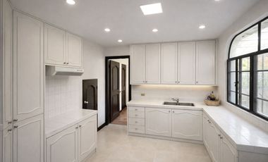 Spacious 4BR House with 4-Car Garage FOR LEASE in Valle Verde 2, Pasig City