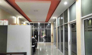 Gedung kantor