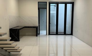 RUMAH BARU KEREN 2 LANTAI MINIMALIS MODERN TENGAH KOTA SIAP HUNI DI KEMBAR BANDUNG