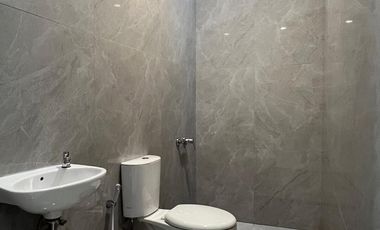 RUMAH BARU KEREN 2 LANTAI MINIMALIS MODERN TENGAH KOTA SIAP HUNI DI KEMBAR BANDUNG