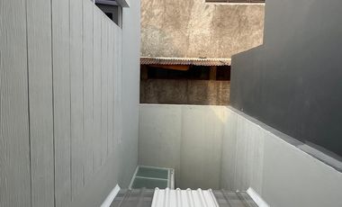 RUMAH BARU KEREN 2 LANTAI MINIMALIS MODERN TENGAH KOTA SIAP HUNI DI KEMBAR BANDUNG