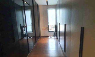 LEVEL LUXURY - BARU & MEWAH!
Rumah 3.5 Lantai Modern Luxury Contemporary - Super Langka di Puri Mansion, Jakarta Barat
Unit baru, luas besar, finishing premium, dan dilengkapi Private Pool. Cocok untuk keluarga yang mengutamakan kenyamanan, privasi, dan prestise