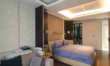 LEVEL LUXURY - BARU & MEWAH!
Rumah 3.5 Lantai Modern Luxury Contemporary - Super Langka di Puri Mansion, Jakarta Barat
Unit baru, luas besar, finishing premium, dan dilengkapi Private Pool. Cocok untuk keluarga yang mengutamakan kenyamanan, privasi, dan prestise