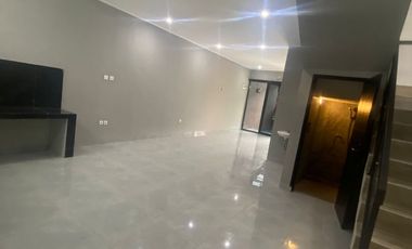 RUMAH BARU 2 LANTAI MINIMALIS MODERN NYAMAN SIAP HUNI DI TAMAN KOPO INDAH 2 TKI2 BANDUNG