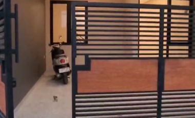 RUMAH BARU MINIMALIS MODERN 2 LANTAI LINGKUNGAN NYAMAN SIAP HUNI DI ARCAMANIK BANDUNG