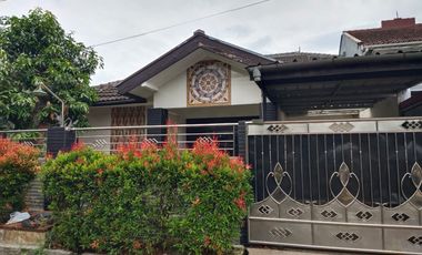 CEPAATT RUMAH BAGUS MINIMALIS MODERN 2 LANTAI SIAP HUNI DI ARCAMANIK BANDUNG