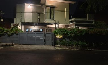 RUMAH IDAMAN 2 LANTAI MINIMALIS MODERN SIAP HUNI DI CIATEUL BANDUNG