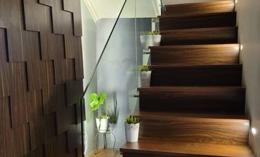 RUMAH IDAMAN 2 LANTAI MINIMALIS MODERN SIAP HUNI DI CIATEUL BANDUNG