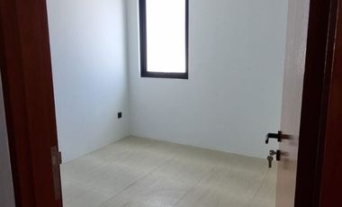 RUMAH BARU MINIMALIS MODERN SIAP HUNI DI TAMAN KOPO INDAH 2 TKI2 BANDUNG