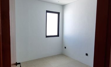 RUMAH BARU MINIMALIS MODERN SIAP HUNI DI TAMAN KOPO INDAH 2 TKI2 BANDUNG