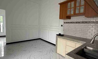 Rumah Mewah View Sawah dan Gunung Merapi