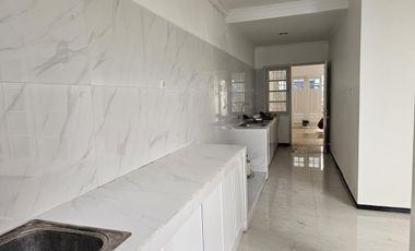 JUAL/SEWA RUMAH 2LANTAI DIAN ISTANA