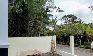 rumah dijual rugi dekat pasar tempel