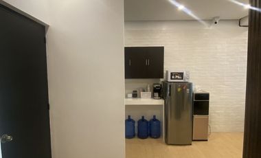 FORT PALM SPRING: Office Space for Rent, 39 sqm, Fitted, furnished, with private bathroom, P50,000/mo.